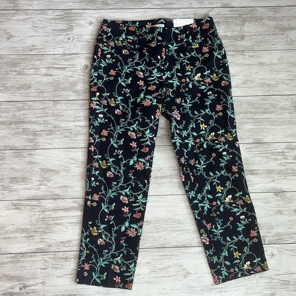 LOFT Navy Floral Riviera Pant Size 0P NWT